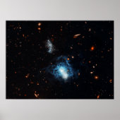 Hubble vindt Mature Galaxy Masquerading as Toddler Poster (Voorkant)