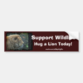 HUG A LION Wildlife-Supporter Fun Bumpersticker (Voorkant)