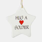 Hug een Soldaat Keramisch Ornament (Rechts)