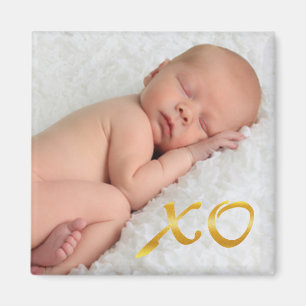 Hugs en Kisses in Gold Baby Photo Magnet Magneet