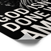 Hugvyn God Isn’t Done With America Christian Faith Poster (Hoek)