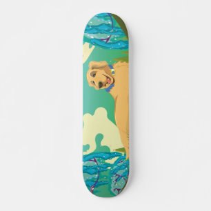 Huisdierhond in het park skateboard