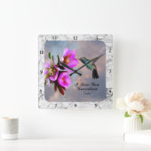 HUMMINGBIRD-GRANDMA SQUARE WALL CLOCK VIERKANTE KLOK (Huis)