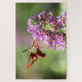 Hummingbird Moth on a Butterfly Struik Legpuzzel (Verticaal)