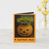Humoristische Happy Halloween Kaart (Gele Bloem)