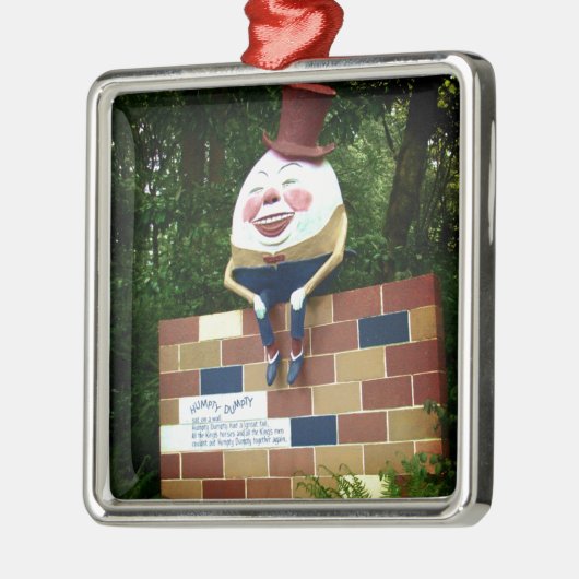 Humpty Dumpty Metalen Ornament (Links)