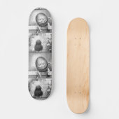 Humpty Dumpty Skateboard (Recto)