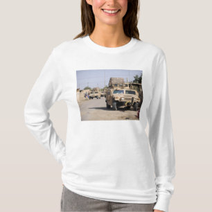Humvee's gedrag beveiliging tijdens een patrouille t-shirt