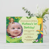 "Hurlant invitation de partie pour de l'amusement" (Debout devant)