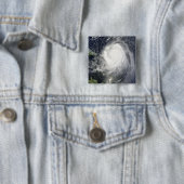 Hurricane Earl Vierkante Button 5,1 Cm (In situ)