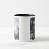 Hurricane Jimena over Baja California Mok (Midden)