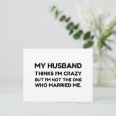 Husband Thinks Crazy Married Briefkaart (Staand voorkant)
