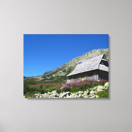 Hut in de Five Ponds Valley Tatra Wrapped Canvas (Voorkant)