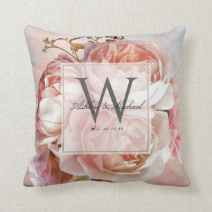 Huwelijksmonogram in Schrijfletters   Roze Rozen P Kussen