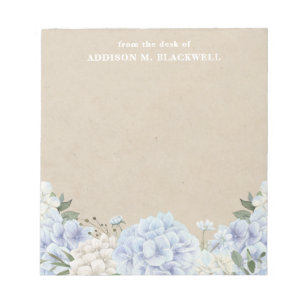 Hydrangea op perkament van het bureau van notitieblok