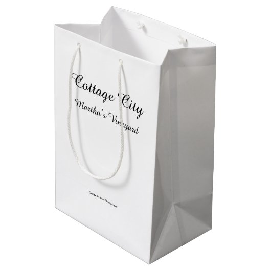 Hydrangeas en Picket Fence - Martha's wijngaard Medium Cadeauzakje (Achterkant Gekanteld)