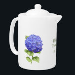 Hydrangée bleue<br><div class="desc">Une belle peinture originale d'une variété "Blue Heaven" de fleurs d'Hydrangea du jardin des artistes, faite dans le style d'une vintage aquarelle botanique, mais avec un look moderne - ce n'est pas une reproduction vintage! Artellus Artworks présente des peintures et des designs originaux, protégés par des droits d'auteur et qui...</div>