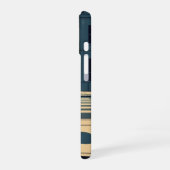 Hydrant on Quiet Street iPhone 16 Hoesje (Linkerkant)