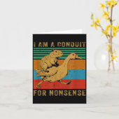 I Am A Conduit For Nonsense Capybara Goose Kaart (Gele Bloem)