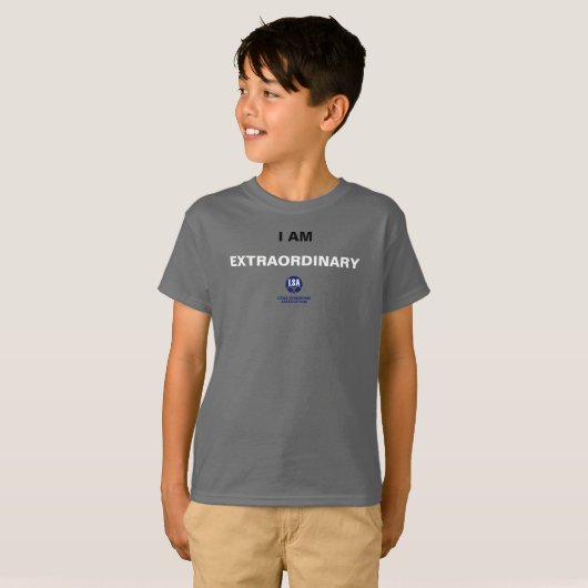 I Am Extraordinary - Basic Donker Kind T-shirt (Voorkant volledig)