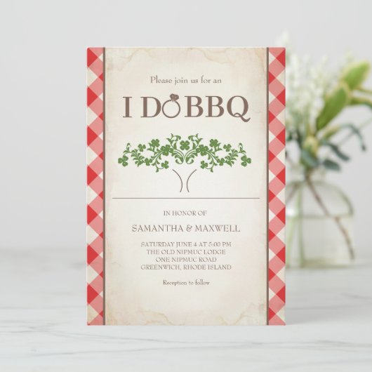I Do BBQ Wedding Invitations Red Gingham Pattern (Debout devant)