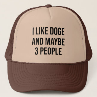 I LIKE DOGE  AND MAYBE 3 PEOPLE TRUCKER PET