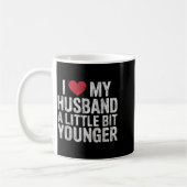 I Like My Husband A Little Bit Younger Funny Retro Koffiemok (Links)