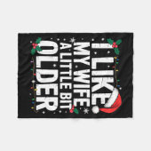 I Like My Wife A Little Bit Older Funny Husband Ch Fleece Deken (Voorkant (Horizontaal))