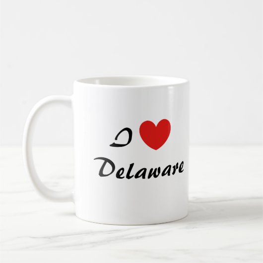 I Love Delaware Heart Typography Coffee Mug (Gauche)