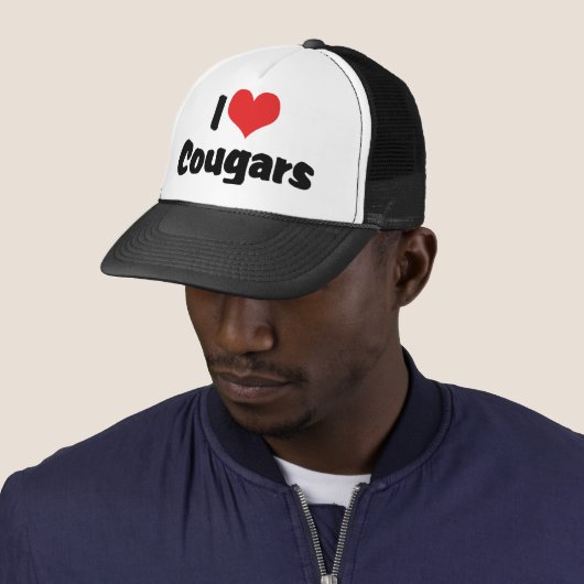 I Love Heart Cougars Trucker Pet (In situ)