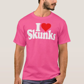 I Love Heart Skunks T-shirt