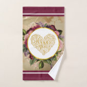 I Love You Fancy Golden Heart with Floral Frame (Serviette à main)