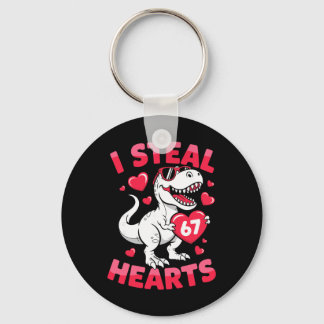 I Steal 67 Hearts Funny 67 Valentine Dinosaur Men  Sleutelhanger