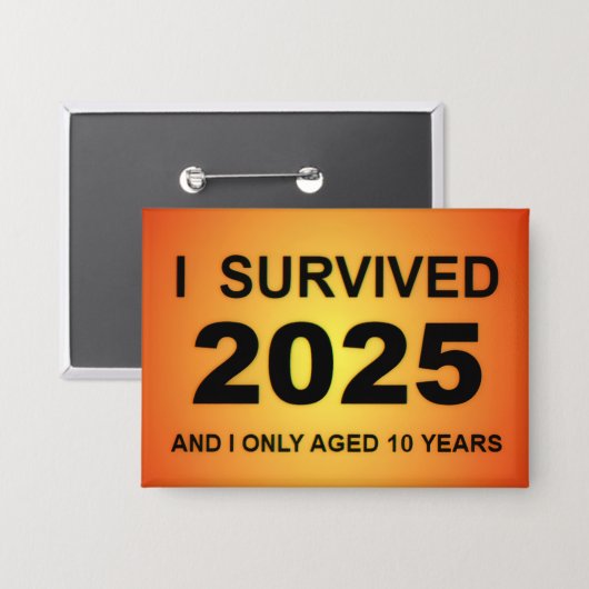 I Survived 2025 Button (Voorkant / Achterkant)