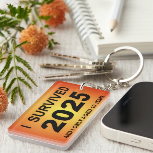 I Survived 2025  Sleutelhanger (Voorkant Rechts)