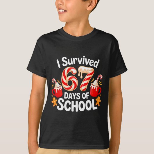 I Survived 67 Days Of School Christmas Candy Cane  T-shirt (Voorkant)