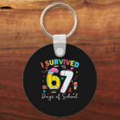 I Survived 67 Days Of School Fun Meme Six Seven 6- Sleutelhanger (Voorkant)