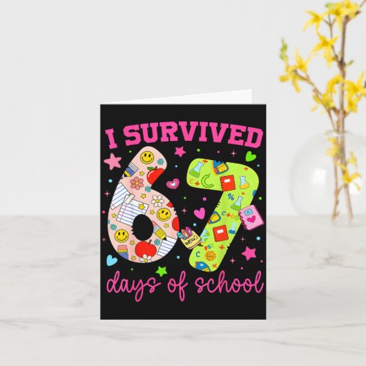 I Survived 67 Days Of School Funny Camouflage Boy  Kaart (Gele Bloem)