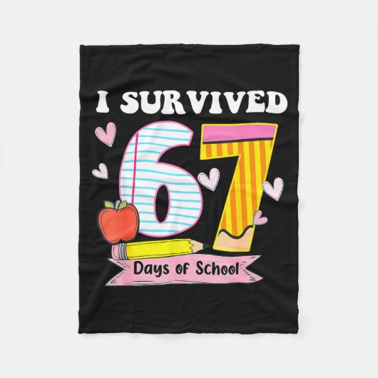 I Survived 67 Days Of School Funny Meme Teacher St Fleece Deken (Voorkant)