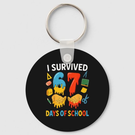 I Survived 67 Days Of School Funny Meme Teacher St Sleutelhanger (Voorkant)