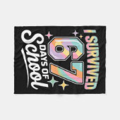 I Survived 67 Days Of School Funny Teacher And Stu Fleece Deken (Voorkant (Horizontaal))