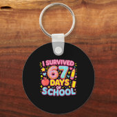 I Survived 67 Days Of School Teachers Students  Sleutelhanger (Voorkant)