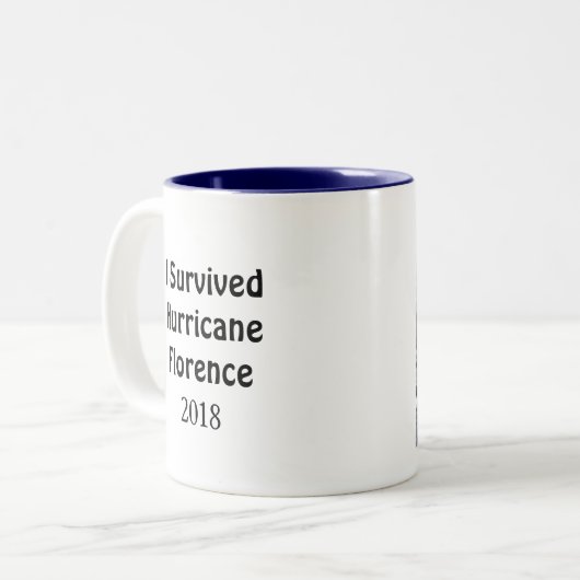 I Survived Hurricane Florence Tweekleurige Koffiemok (Voorkant links)