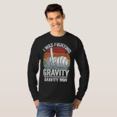 I Was Fighting Gravity Gravity Won Broken Hand Bro T-shirt (Voorkant volledig)