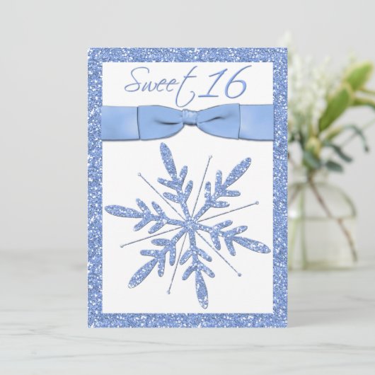 Ice Blue Snowflake Sweet 16 Uitnodiging (Staand voorkant)
