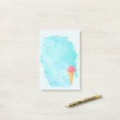 Ice Cream Cone met een blauw schilderplaatje Post-it® Notes (Op bureau)