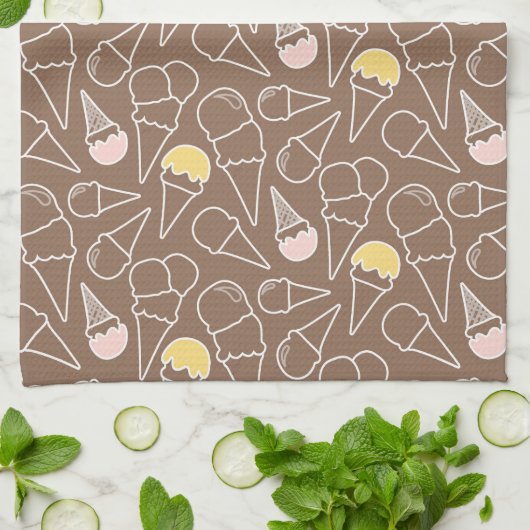 Ice Cream Cone Pattern on Brown Theedoek (Gevouwen)