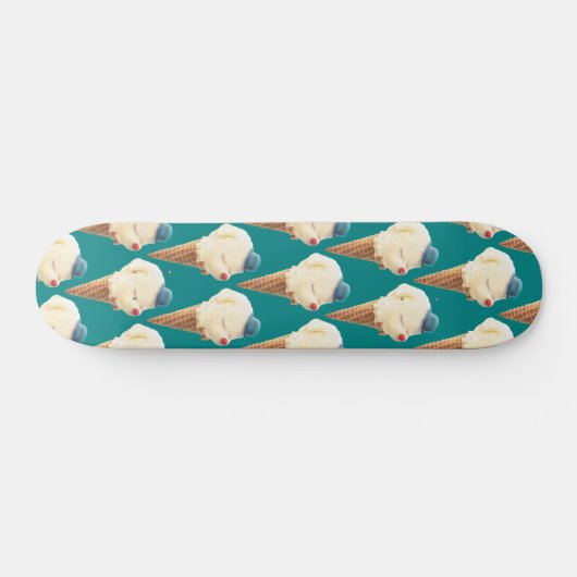 Ice Cream Puppy Pattern Skateboard (Horizontaal)