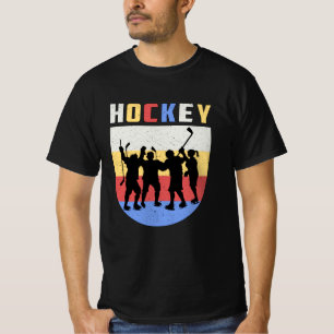 Ice Hockey Speler Stick Team Puck Retro Grappig ca T-shirt