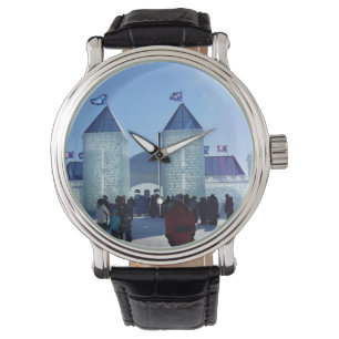Ice Palace in Carnaval de Quebec, Canada Horloge